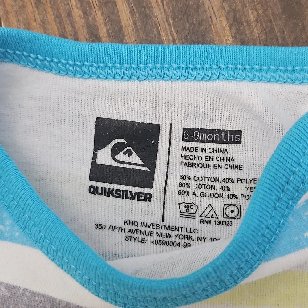 Quiksilver Bodysuit Set Size 6-9m
